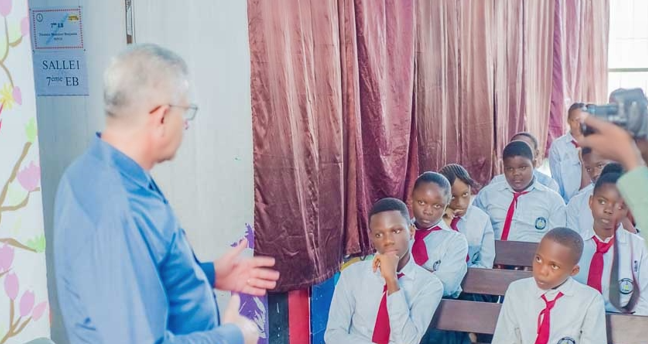 logo AEFE Lycée Français Kisangani